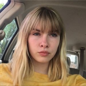 Meet your Posher, Isabel